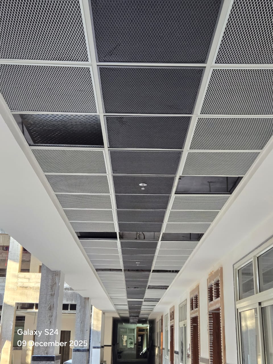 Modern Metal Ceiling